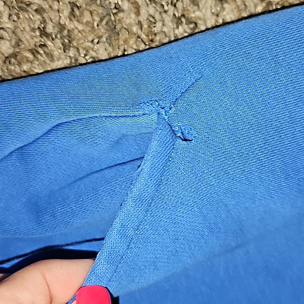 Nike mens medium sweat shorts. Blue and white - Picture 2 of 6